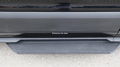 2023 Ford Transit 350 XLT  Low Roof 10 Passenger Luxury Seats - Photo 12 - Long Beach, CA 90807