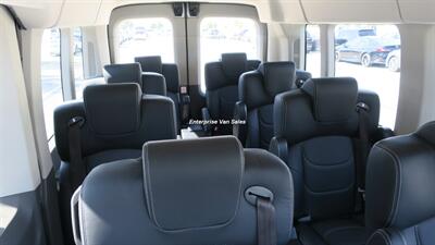 2023 Ford Transit 350 XLT  Mid Roof 10 Passenger Luxury Seating - Photo 5 - Long Beach, CA 90807