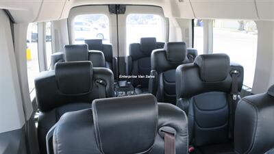 2021 Ford Transit 350 XLT Mid Roof 10 Passenger Luxury Seating - Photo 13 - Long Beach, CA 90807