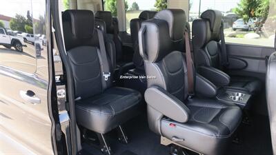 2021 Ford Transit 350 XLT Mid Roof 10 Passenger Luxury Seating - Photo 19 - Long Beach, CA 90807