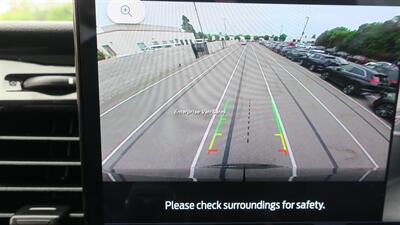 2023 Ford Transit 350 XLT Mid Roof 8 Passenger Luxury Seating - Photo 16 - Long Beach, CA 90807