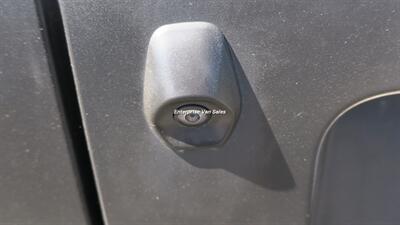 2022 Ford Transit 350 XLT  Low Roof 10 Passenger Captain Seats - Photo 17 - Long Beach, CA 90807