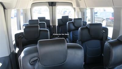 2022 Ford Transit 350 XLT Mid Roof 10 Passenger Luxury Seating - Photo 14 - Long Beach, CA 90807