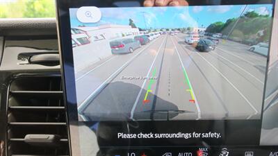 2023 Ford Transit 350 XLT Mid Roof 10 Passenger Luxury Seating - Photo 16 - Long Beach, CA 90807