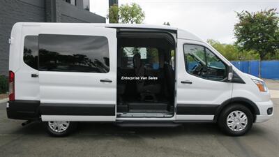 2022 Ford Transit 350 XLT Mid Roof 10 Passenger Captain Seats - Photo 1 - Long Beach, CA 90807