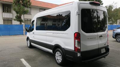 2022 Ford Transit 350 XLT Mid Roof 10 Passenger Captain Seats - Photo 7 - Long Beach, CA 90807