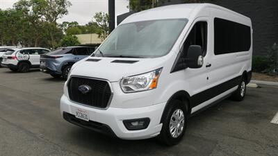 2022 Ford Transit 350 XLT Mid Roof 10 Passenger Captain Seats - Photo 9 - Long Beach, CA 90807