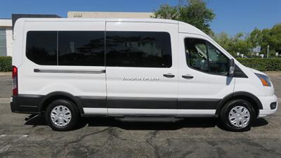 2021 Ford Transit 350 XLT  Mid Roof 8 Passenger Captain Seats - Photo 9 - Long Beach, CA 90807