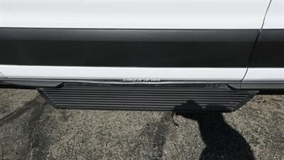 2021 Ford Transit 350 XLT  Mid Roof 8 Passenger Captain Seats - Photo 13 - Long Beach, CA 90807