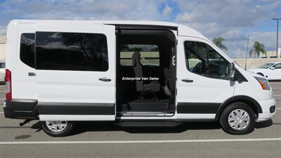 2022 Ford Transit 350 XLT Mid Roof 12 Passenger Captain Seats - Photo 1 - Long Beach, CA 90807