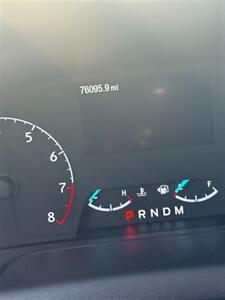 2022 Ford Transit 350 XLT Mid Roof 12 Passenger Captain Seats - Photo 20 - Long Beach, CA 90807