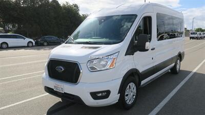 2022 Ford Transit 350 XLT Mid Roof 12 Passenger Captain Seats - Photo 12 - Long Beach, CA 90807