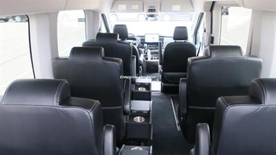 2024 Ford Transit 350 XLT Mid Roof 9 Passenger Luxury Seating - Photo 15 - Long Beach, CA 90807