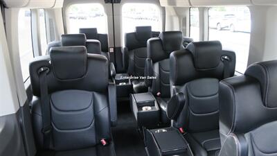 2024 Ford Transit 350 XLT Mid Roof 9 Passenger Luxury Seating - Photo 8 - Long Beach, CA 90807