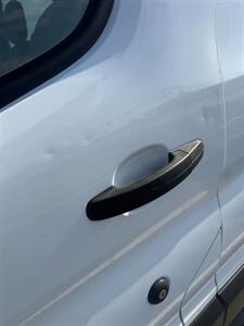 2023 Ford Transit 350 XLT Mid Roof 14 Passenger Captain Seats - Photo 21 - Long Beach, CA 90807