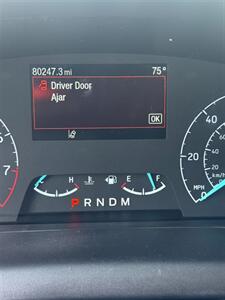 2023 Ford Transit 350 XLT Mid Roof 14 Passenger Captain Seats - Photo 22 - Long Beach, CA 90807