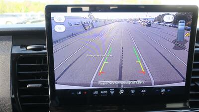 2024 Ford Transit 350 XLT Mid Roof 10 Passenger Captain Seats - Photo 16 - Long Beach, CA 90807