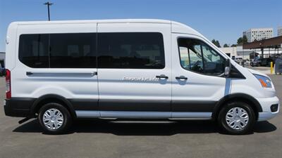 2021 Ford Transit 350 XLT  Mid Roof 10 Passenger Captain Seats - Photo 9 - Long Beach, CA 90807