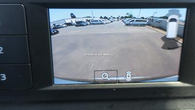 2021 Ford Transit 350 XLT  Mid Roof 10 Passenger Captain Seats - Photo 19 - Long Beach, CA 90807