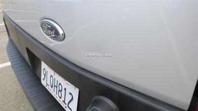 2024 Ford Transit 350 XLT Mid Roof 9 Passenger Captain Seats - Photo 6 - Long Beach, CA 90807