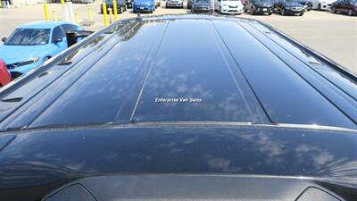 2022 Ford Transit 350 XLT Mid Roof 10 Passenger Luxury Seating - Photo 20 - Long Beach, CA 90807