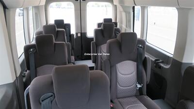 2023 Ford Transit 350 XLT Mid Roof 10 Passenger Captain Seats - Photo 5 - Long Beach, CA 90807