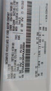 2023 Ford Transit 350 XLT Mid Roof 10 Passenger Captain Seats - Photo 17 - Long Beach, CA 90807