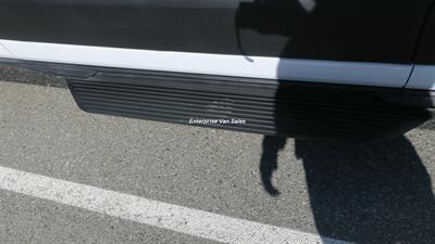 2023 Ford Transit 350 XLT  Mid Roof 10 Passenger Captain Seats - Photo 12 - Long Beach, CA 90807