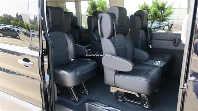 2023 Ford Transit 350 XLT Mid Roof 10 Passenger Luxury Seating - Photo 20 - Long Beach, CA 90807