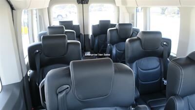 2023 Ford Transit 350 XLT Mid Roof 10 Passenger Luxury Seating - Photo 15 - Long Beach, CA 90807