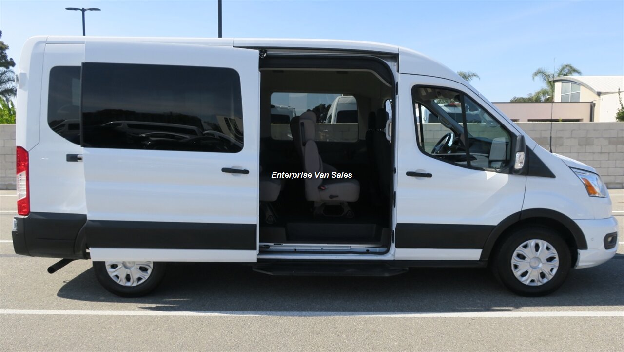2022 Ford Transit 350 XLT  Mid Roof 10 Passenger Captain Seats - Photo 1 - Long Beach, CA 90807