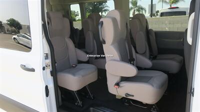 2022 Ford Transit 350 XLT  Mid Roof 10 Passenger Captain Seats - Photo 19 - Long Beach, CA 90807
