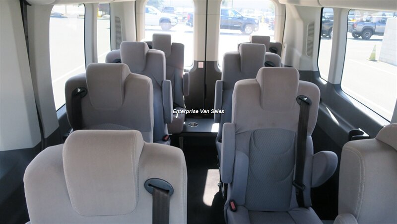 2022 Ford Transit 350 XLT  Mid Roof 10 Passenger Captain Seats