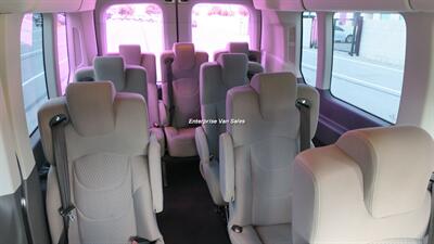 2020 Ford Transit 350 XLT Mid Roof 9 Passenger Captain Seats - Photo 13 - Long Beach, CA 90807