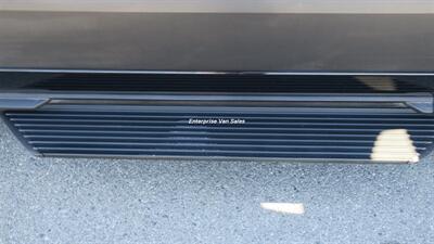 2023 Ford Transit 350 XLT  Mid Roof 10 Passenger Luxury Seating - Photo 12 - Long Beach, CA 90807