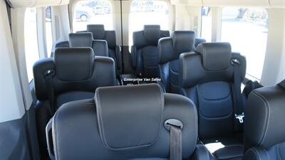 2023 Ford Transit 350 XLT  Mid Roof 10 Passenger Luxury Seating - Photo 5 - Long Beach, CA 90807