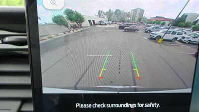 2023 Ford Transit 350 XLT  Mid Roof 10 Passenger Captain Seats - Photo 17 - Long Beach, CA 90807