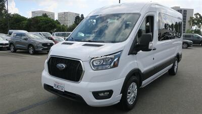 2023 Ford Transit 350 XLT  Mid Roof 10 Passenger Captain Seats - Photo 9 - Long Beach, CA 90807