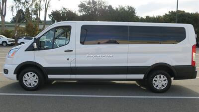 2022 Ford Transit 350 XLT  Low Roof 10 Passenger Captain Seats - Photo 10 - Long Beach, CA 90807