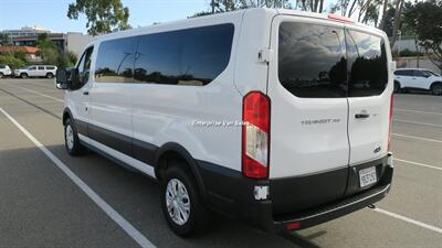 2022 Ford Transit 350 XLT  Low Roof 10 Passenger Captain Seats - Photo 5 - Long Beach, CA 90807