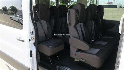 2023 Ford Transit 350 XLT  Mid Roof 14 Passenger Captain Seats - Photo 19 - Long Beach, CA 90807