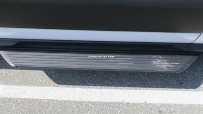 2023 Ford Transit 350 XLT  Mid Roof 14 Passenger Captain Seats - Photo 11 - Long Beach, CA 90807