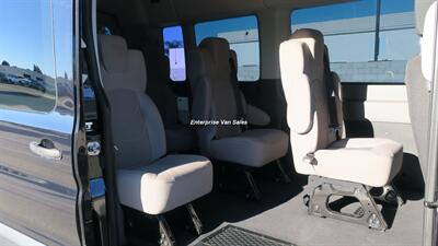 2020 Ford Transit 350 XLT  Mid Roof 10 Passenger Captain Seats - Photo 20 - Long Beach, CA 90807