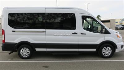 2021 Ford Transit 350 XLT Mid Roof 12 Passenger Captain Seats - Photo 9 - Long Beach, CA 90807