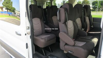 2023 Ford Transit 350 XLT Mid Roof 14 Passenger Captain Seats - Photo 15 - Long Beach, CA 90807