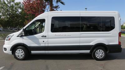2023 Ford Transit 350 XLT Mid Roof 14 Passenger Captain Seats - Photo 9 - Long Beach, CA 90807