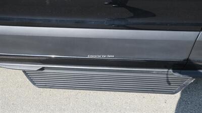 2023 Ford Transit 350 XLT  Mid Roof 10 Passenger Luxury Seating - Photo 14 - Long Beach, CA 90807