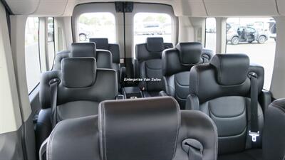 2022 Ford Transit 350 XLT Mid Roof 10 Passenger Luxury Seating - Photo 15 - Long Beach, CA 90807