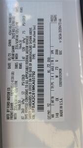 2021 Ford Transit 350 XLT  Mid Roof 10 Passenger Captain Seats - Photo 23 - Long Beach, CA 90807