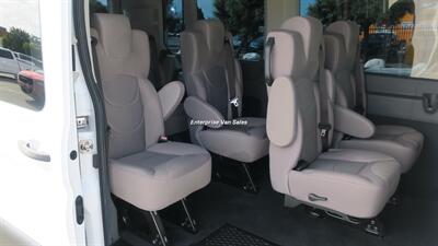 2020 Ford Transit 350 XLT Mid Roof 10 Passenger Captain Seats - Photo 14 - Long Beach, CA 90807